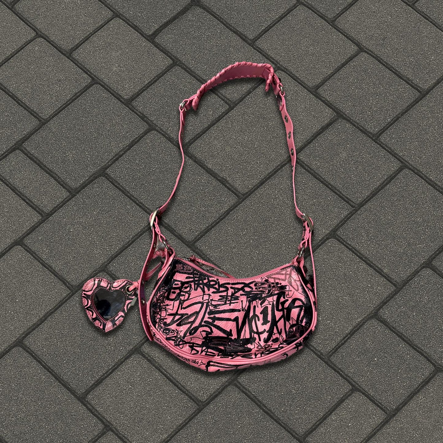 2022 Balenciaga Pink Graffiti Le Cagole Handbag