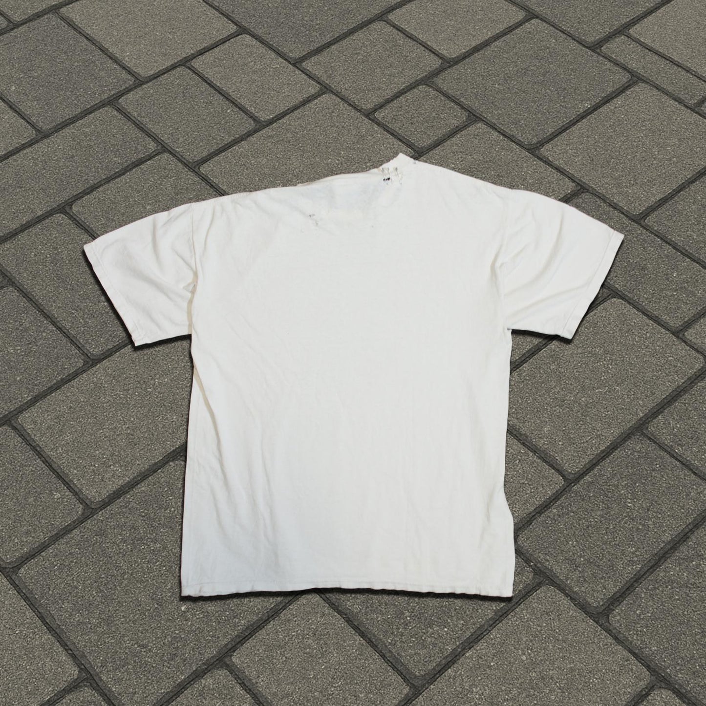 80’s Red Cross Blood Donor Thrashed Tee
