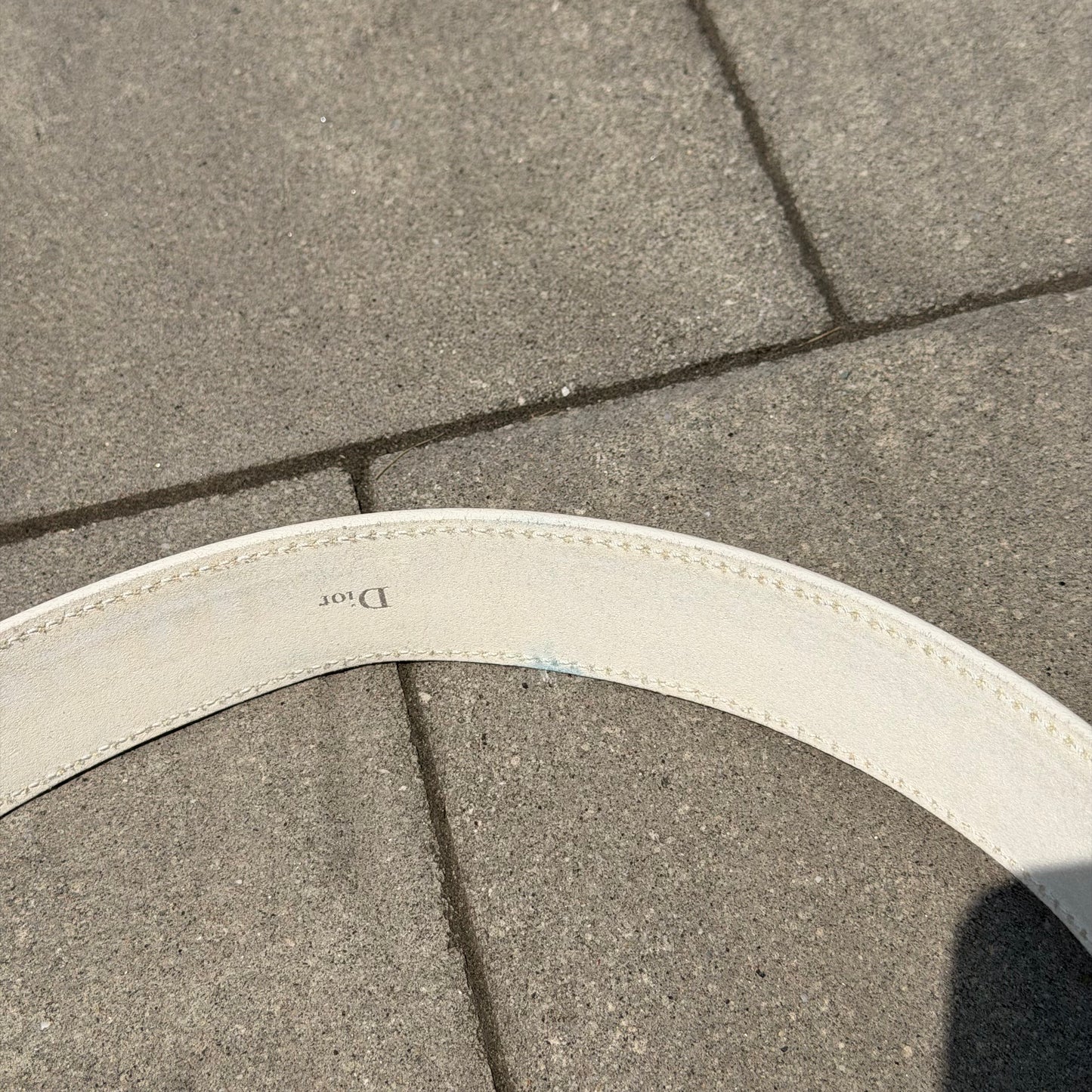 SS05 Dior Homme White Leather D Point Belt