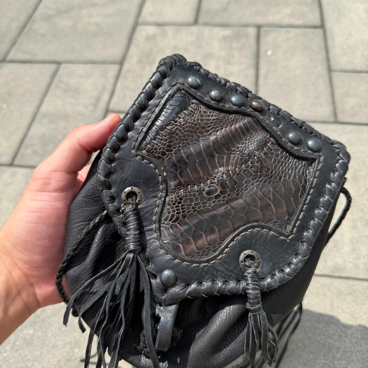 Share Spirit Leather Belt Loop Pouch