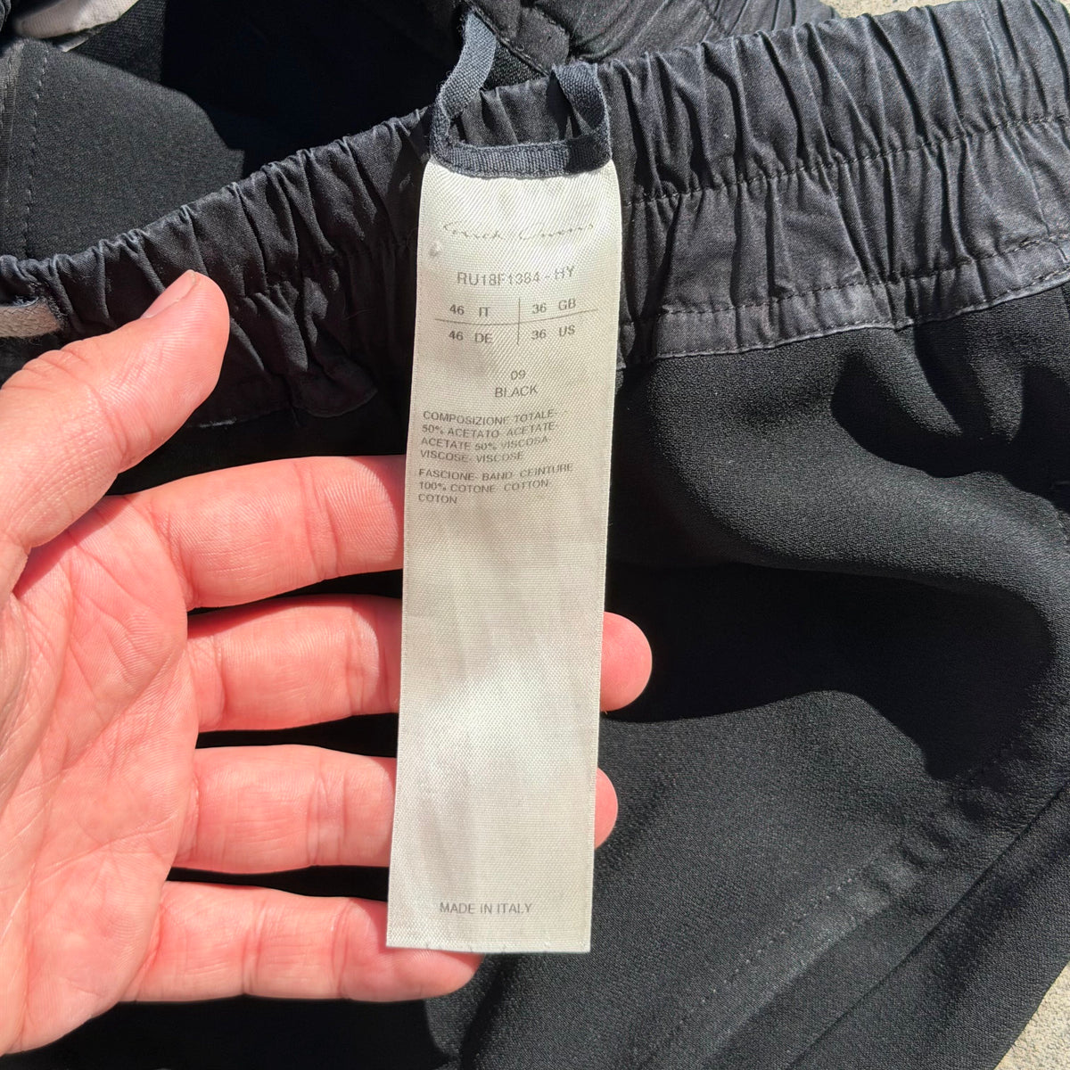 FW18 Rick Owens Pod Shorts