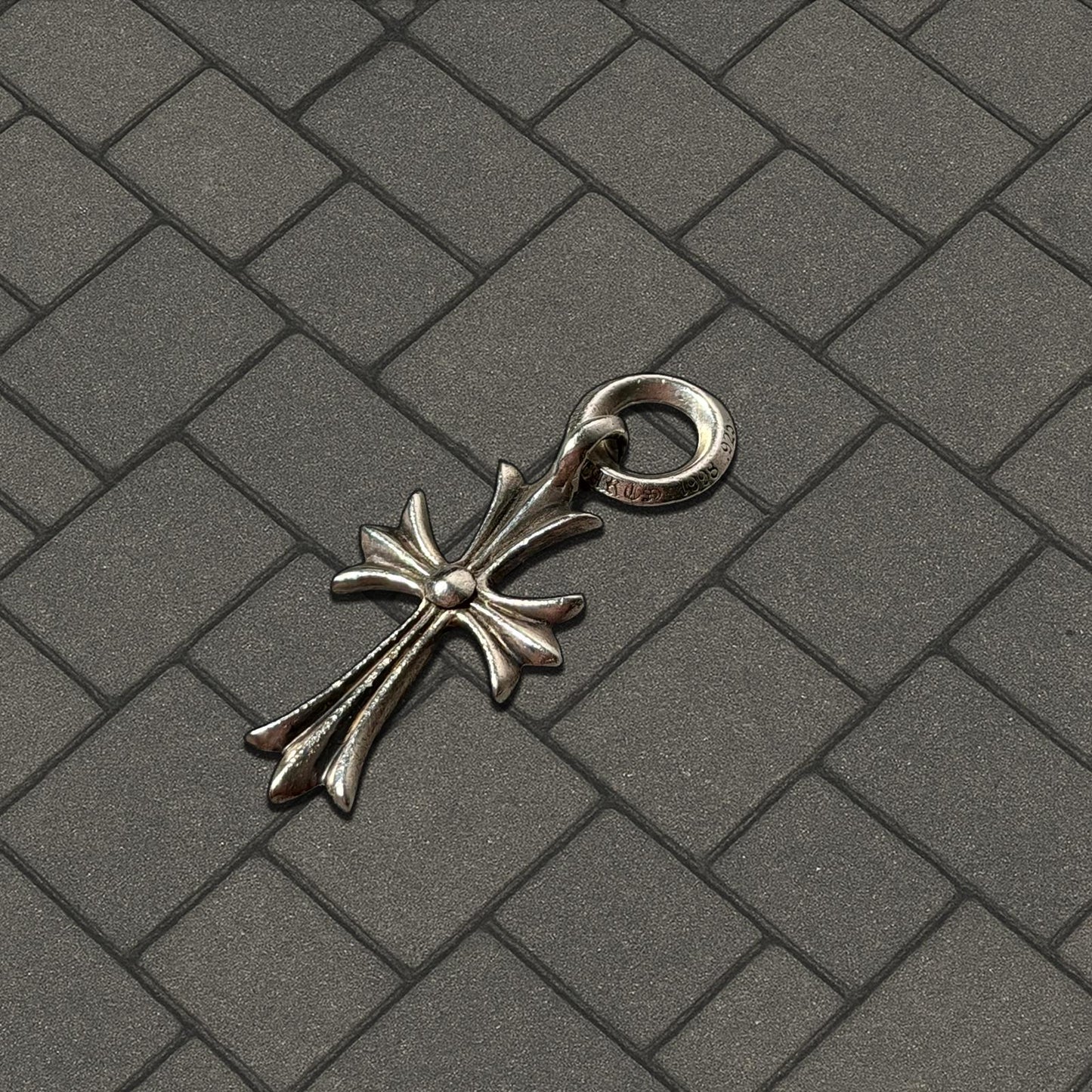 Chrome Hearts Small Cross Pendant