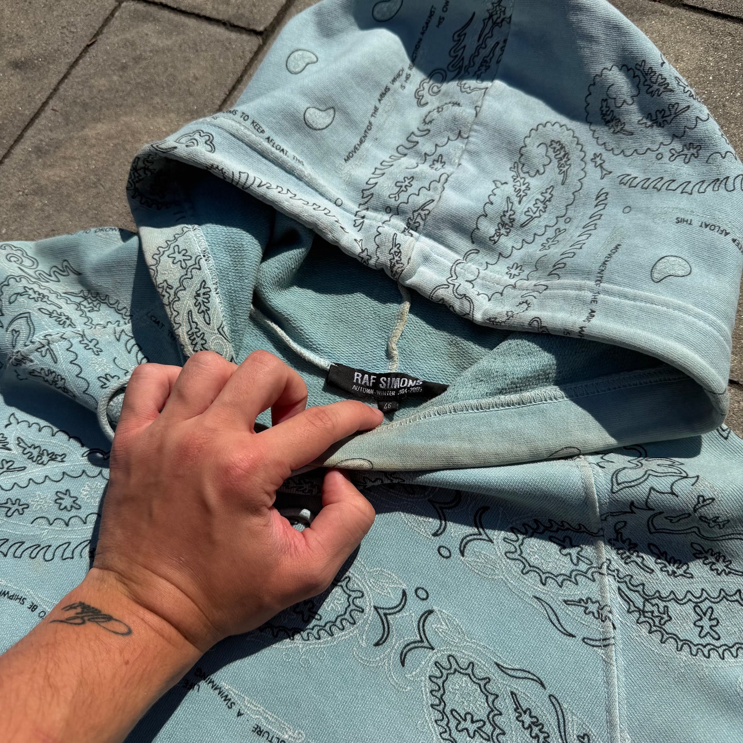 AW04 Raf Simons Baby Blue Pocketless Paisley Hoodie