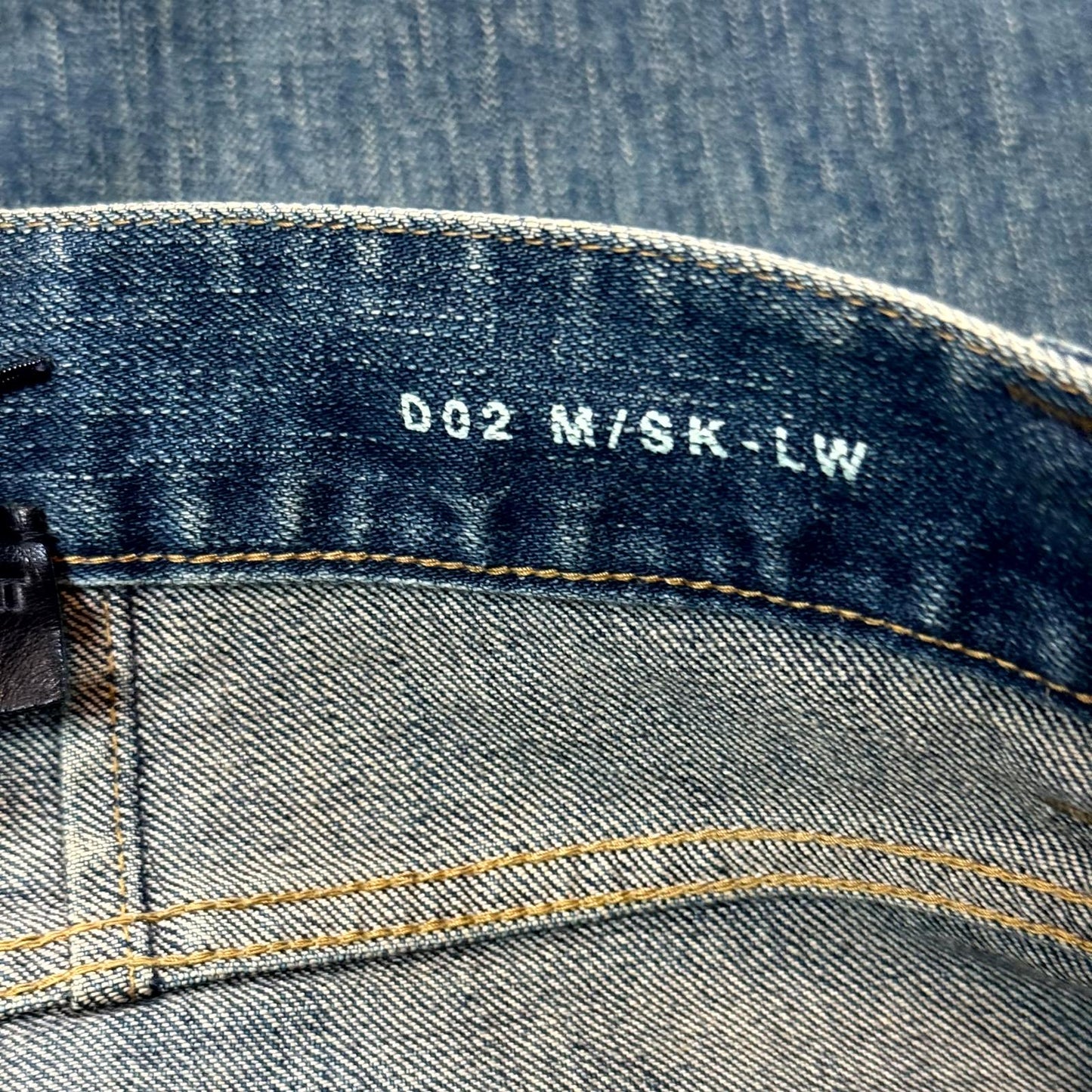 2016 Saint Laurent Black Chain D02 Denim