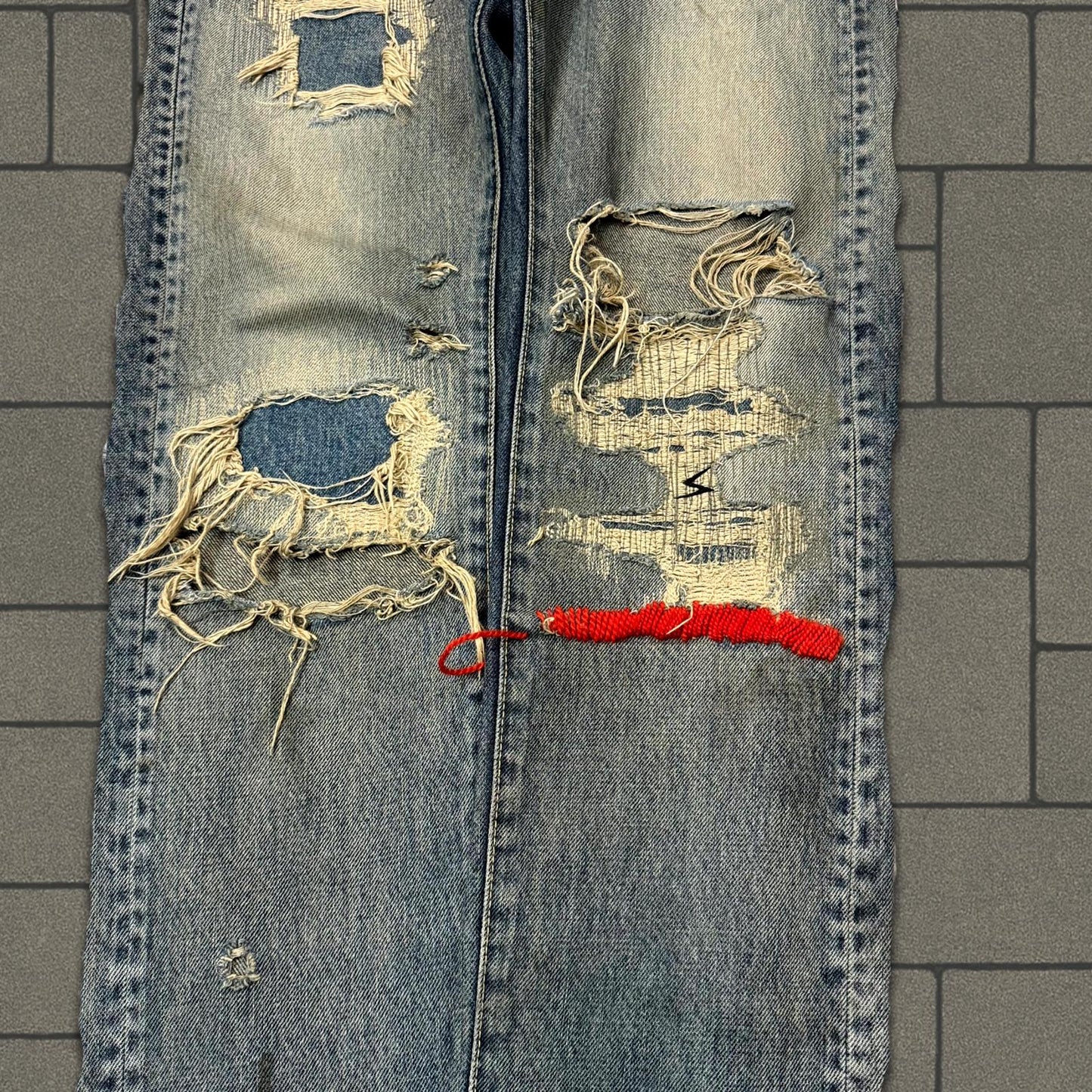 SS10 Undercover Red Yarn 68 Denim