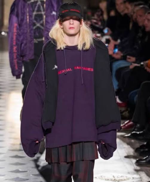 AW17 Vetements ‘Sexual Fantasies’ Hoodie