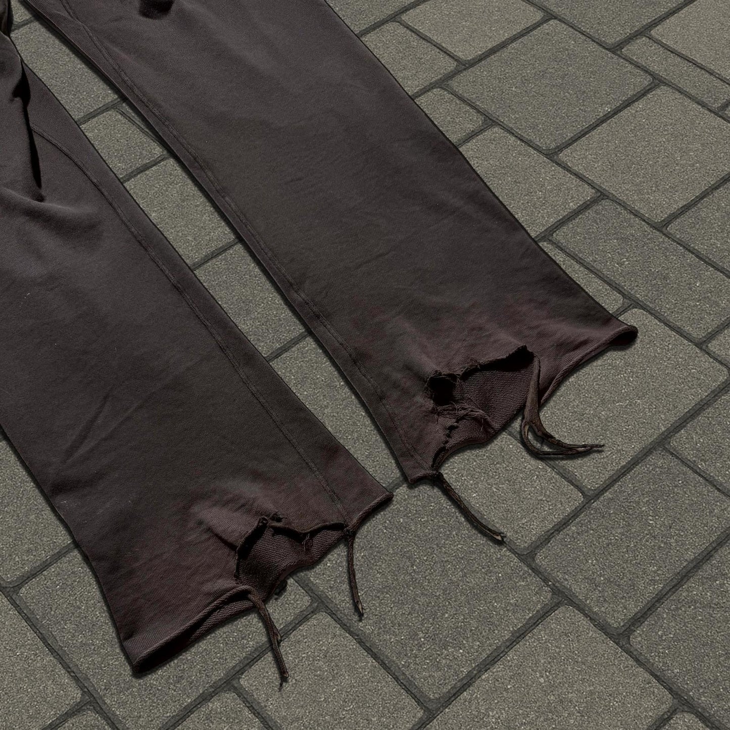 SS04 Number (N)ine Brown Skull Sweatpants