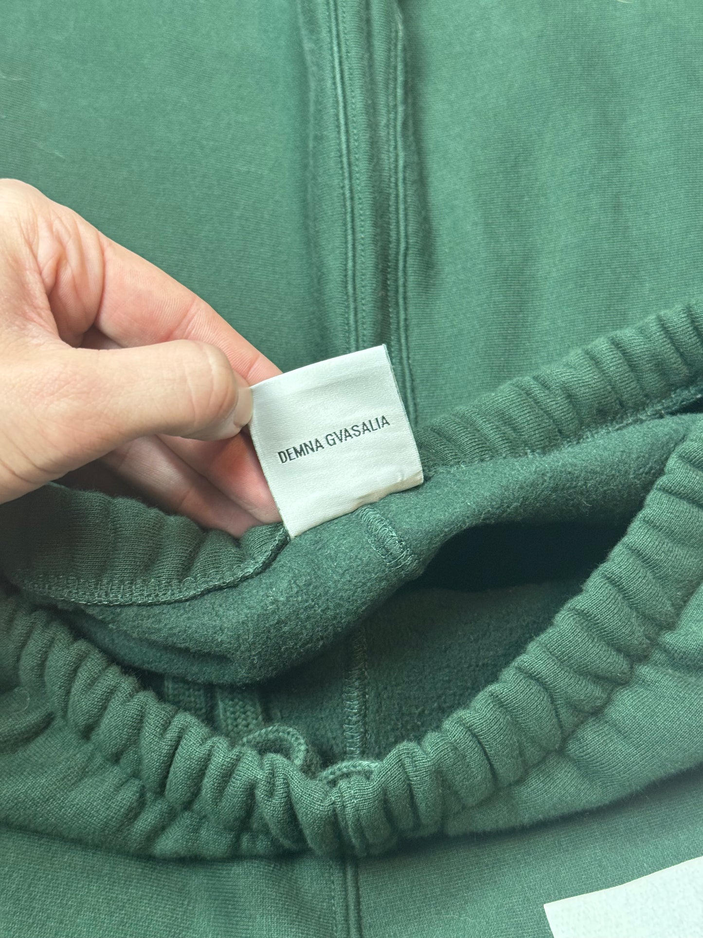 AW19 Vetements Green Spellout Sweatpants