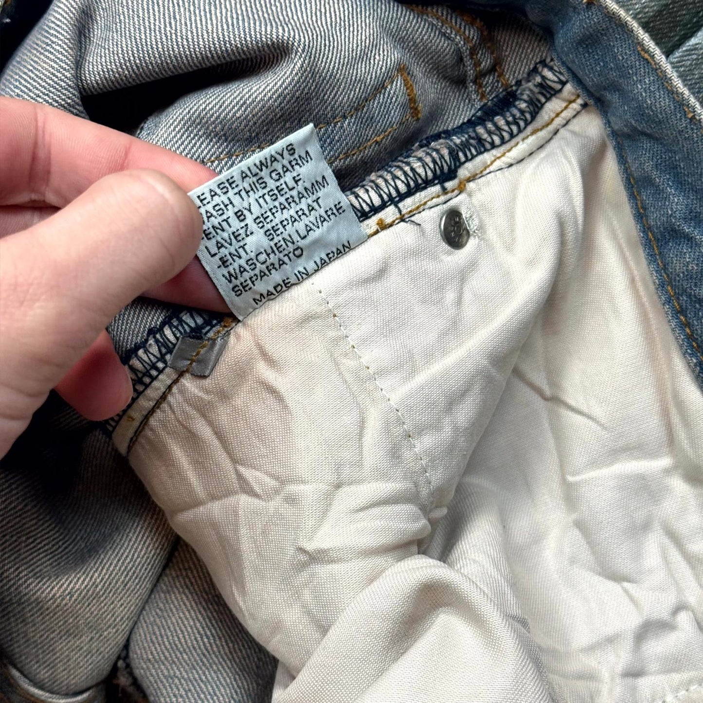 SS04 Dior Homme Waxed Bleu Clair Denim