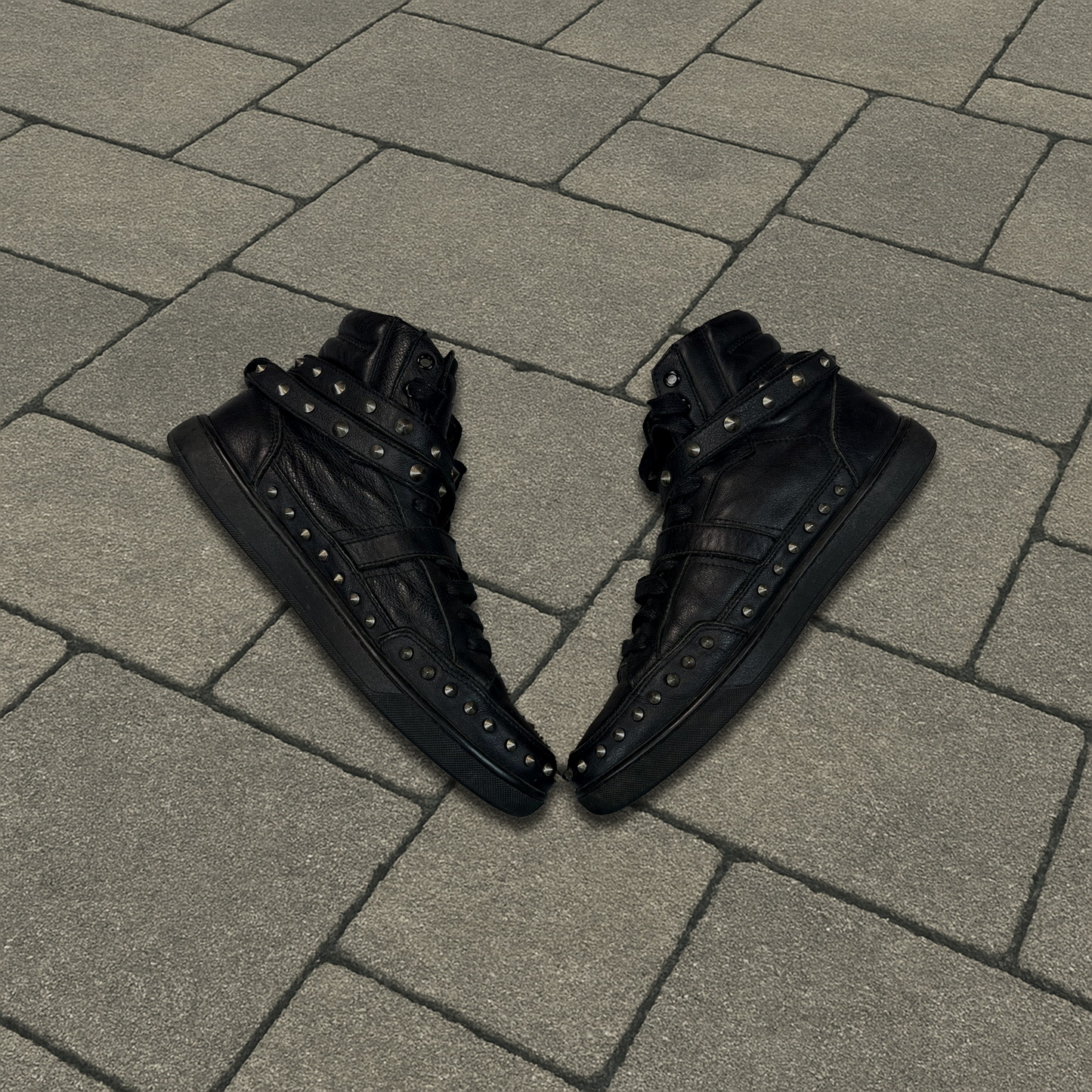 Saint Laurent Paris SL/08H Strap Studded Sneakers