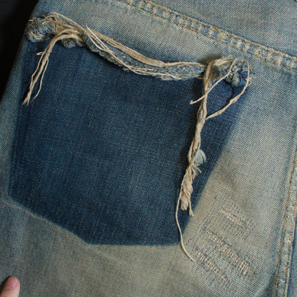 AW04 Undercover Red Yarn 68 Denim