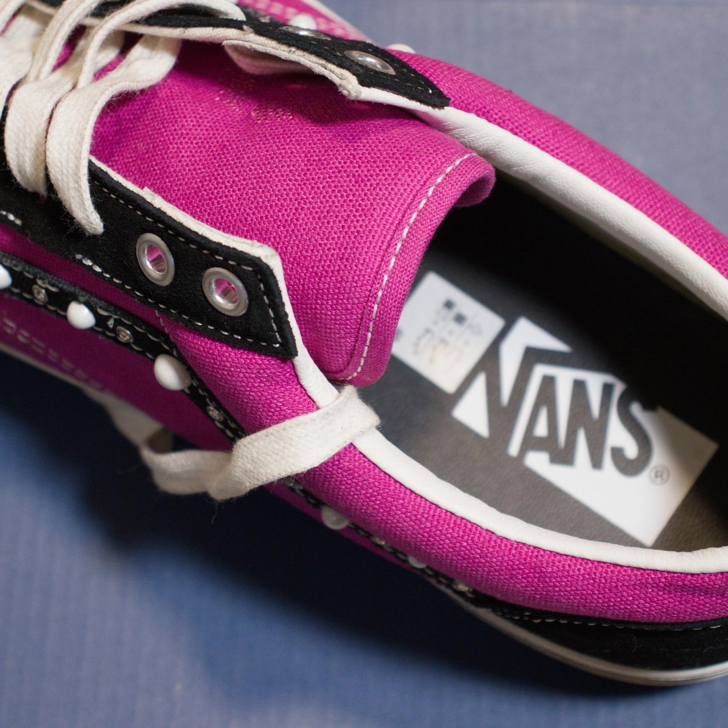 Vans Pearlized Fuchsia Red Old Skool 36