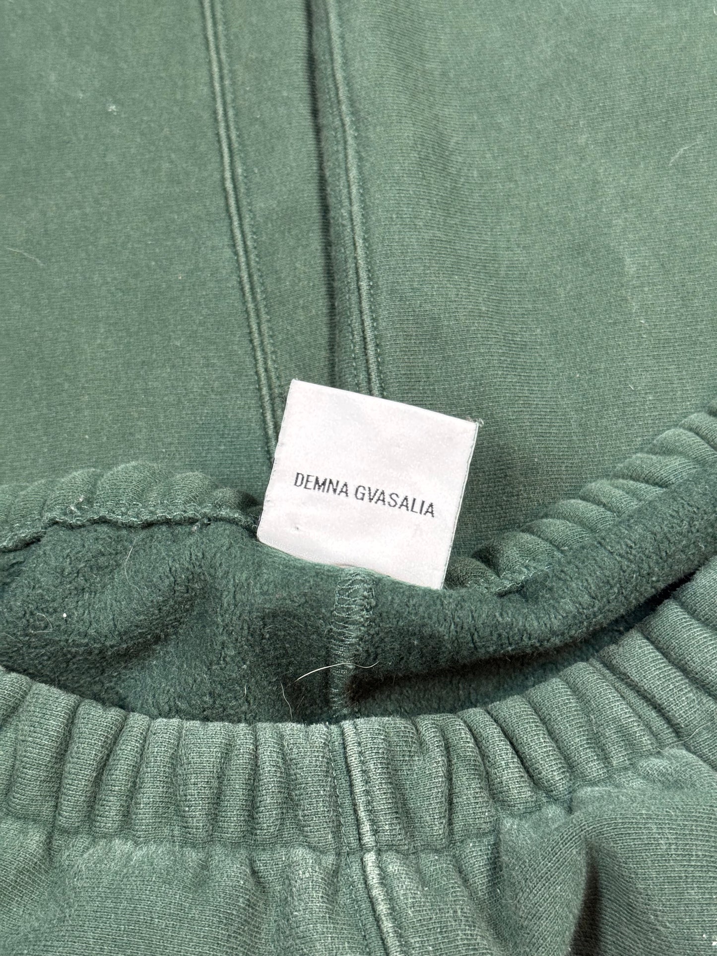 AW19 Vetements Green Spellout Sweatpants