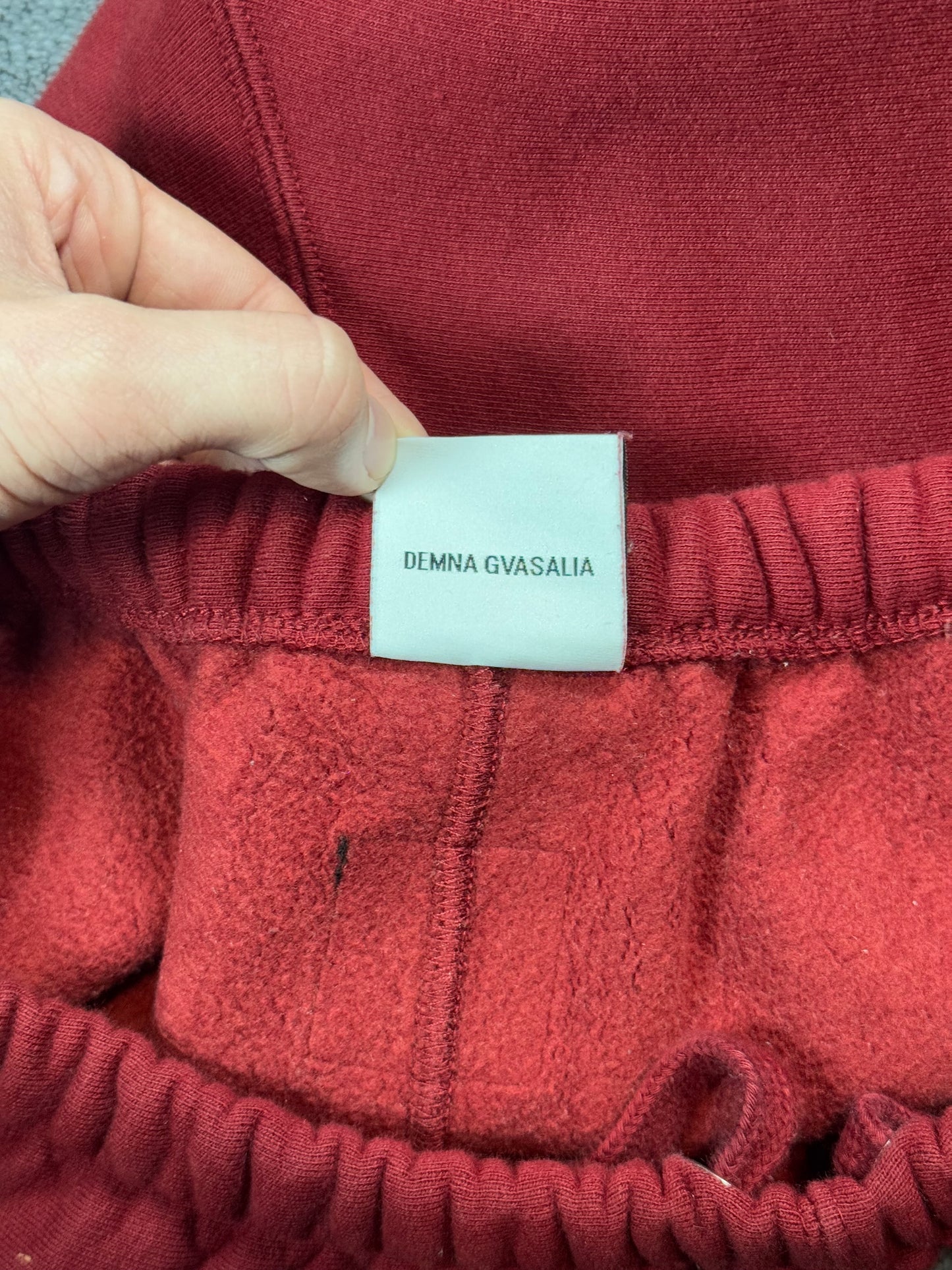 AW18 Vetements Red Spellout Sweatpants