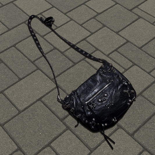 Balenciaga Medium Pierced Le Cagole Messenger Bag