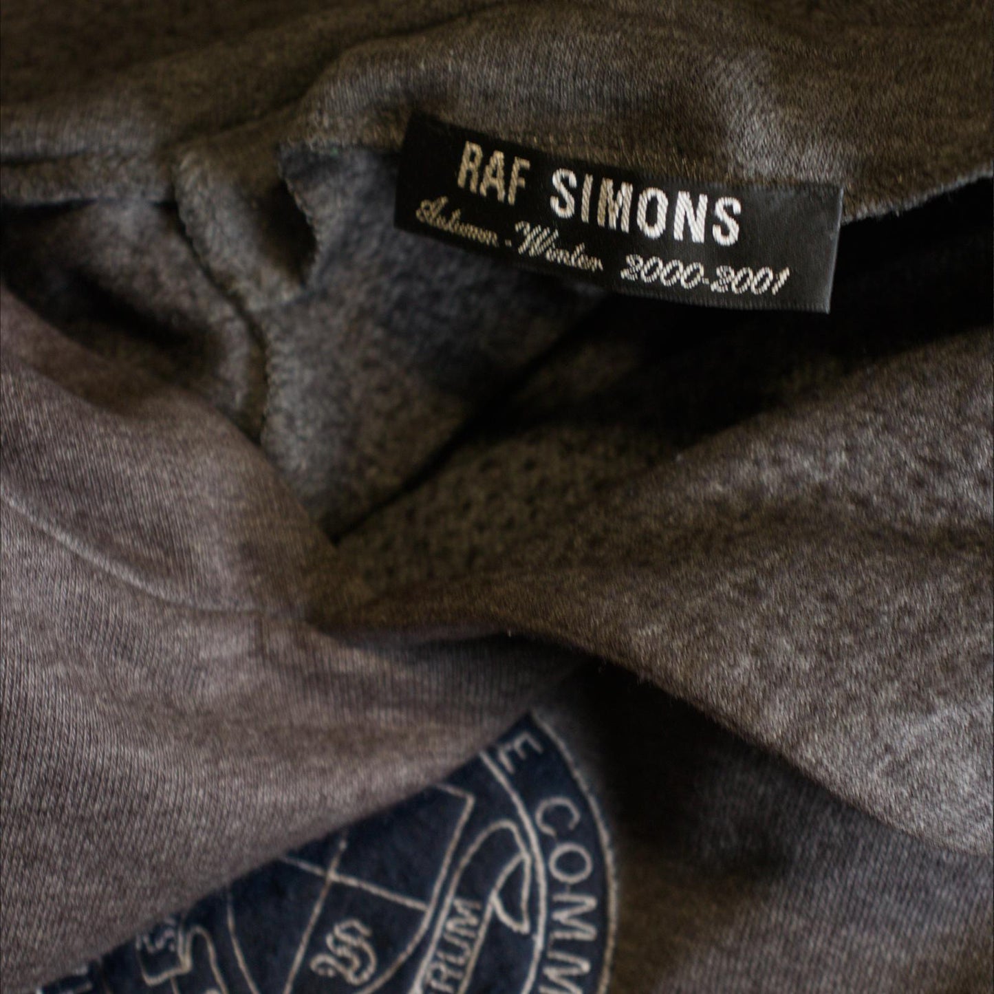 AW00 Raf Simons ‘Confusion’ Colligate Hoodie