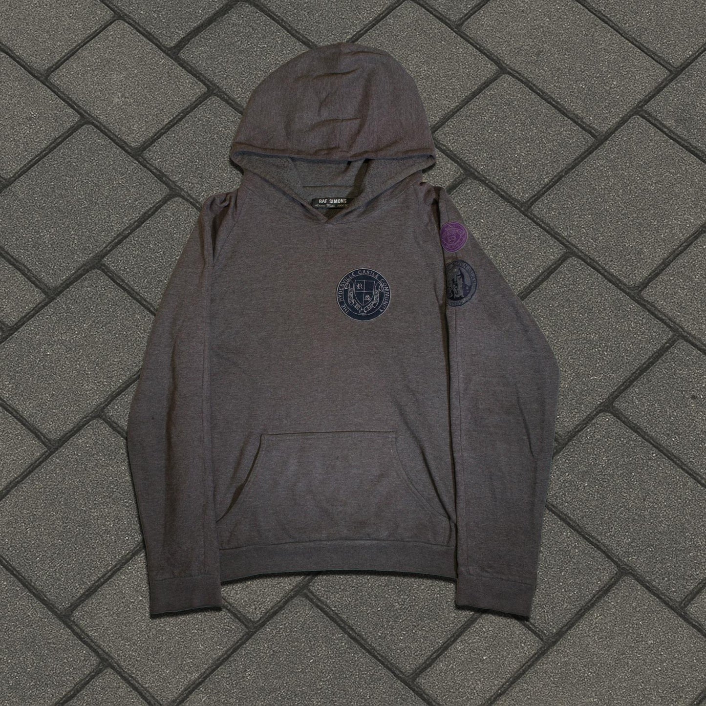 AW00 Raf Simons ‘Confusion’ Colligate Hoodie