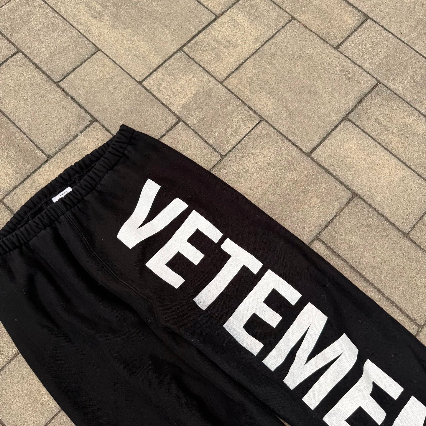 Vetements Logo Sweatpants Black