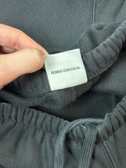 AW19 Vetements Black Spellout Sweatpants