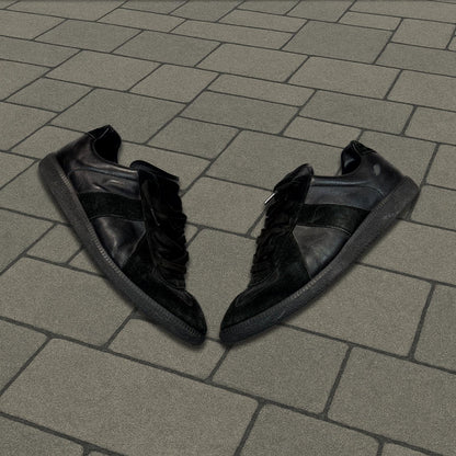 Maison Margiela Triple Black Gat