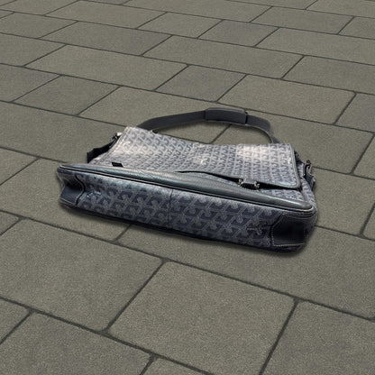 2013 Goyard Grand Bleu GM Messeneger Bag