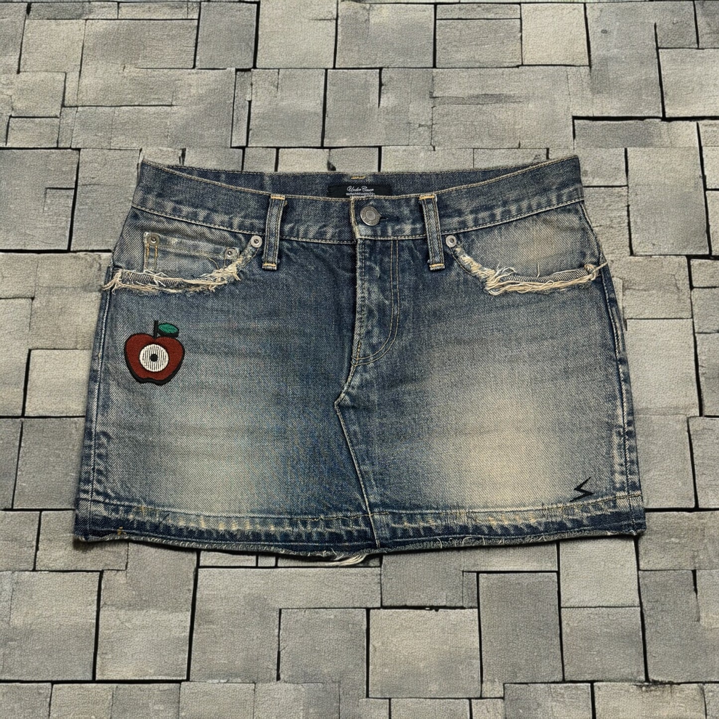 AW09 Undercover Apple Skirt