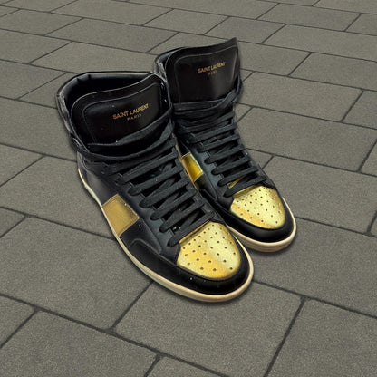 Saint Laurent Paris Sl/01H Gold Sneaker