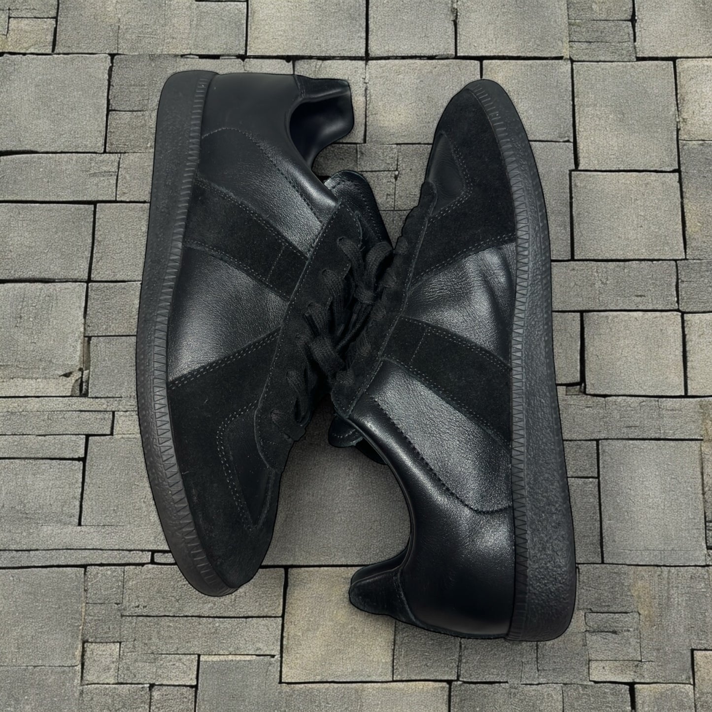 Maison Margiela Triple Black Gats