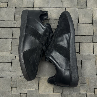 Maison Margiela Triple Black Gats