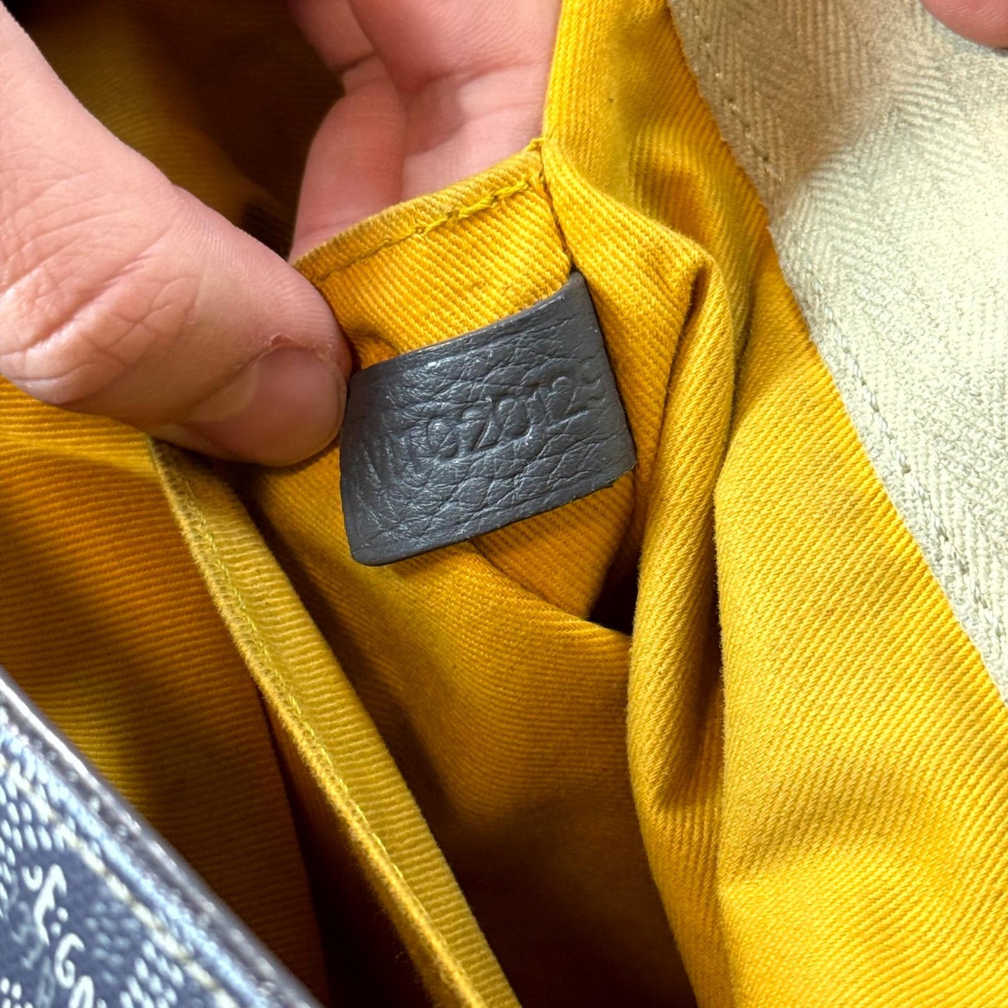 2013 Goyard Grand Bleu GM Messeneger Bag