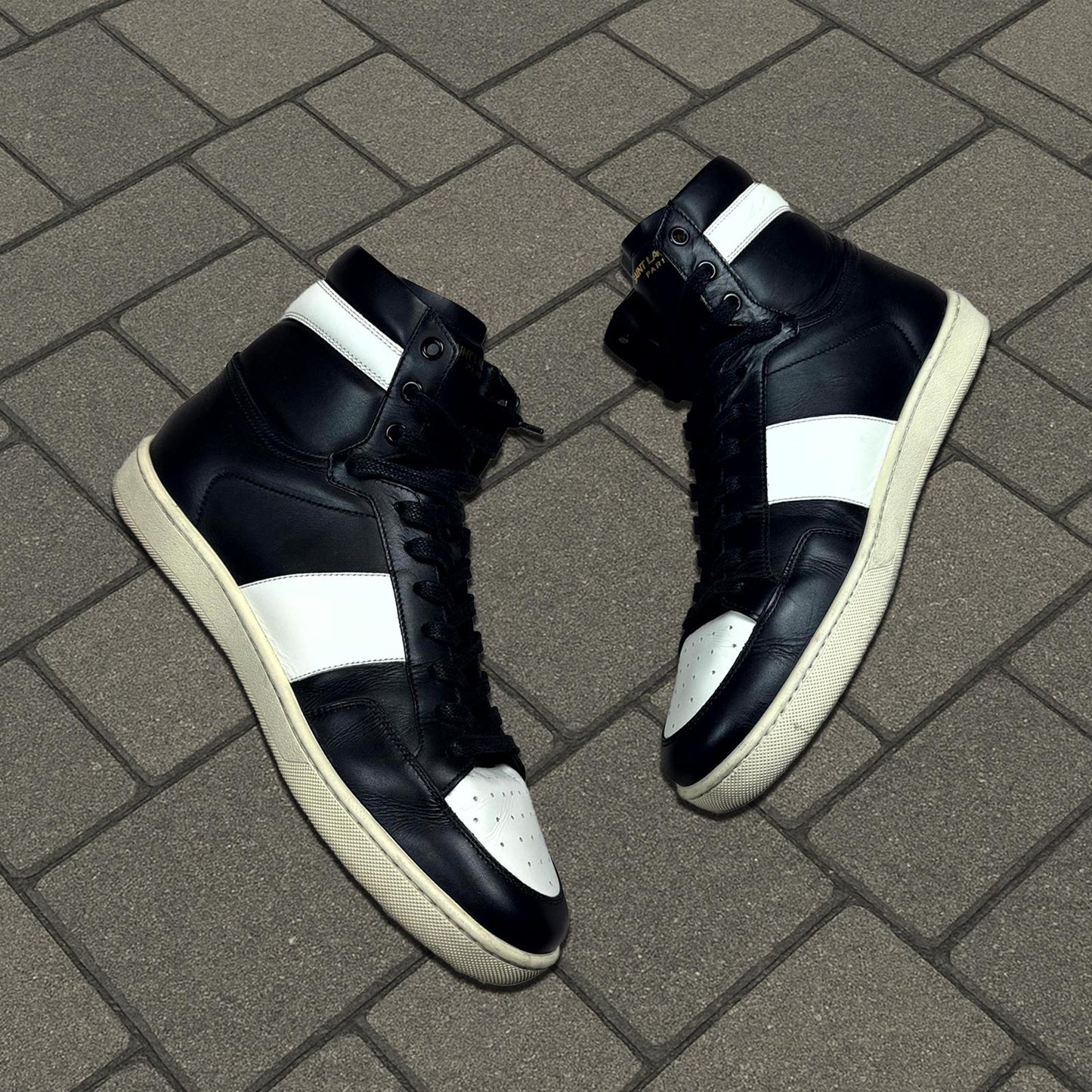 Saint Laurent Paris Black SL/10H Sneakers
