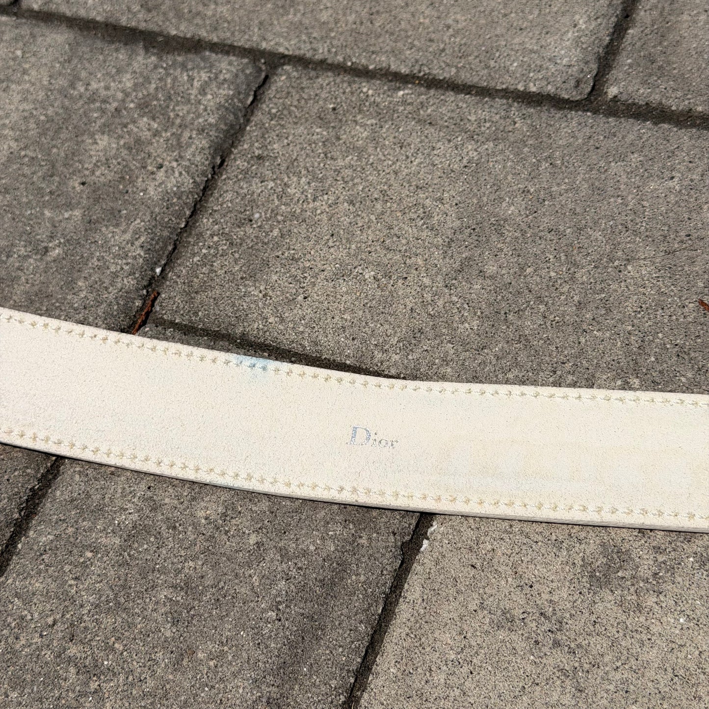 SS05 Dior Homme White Leather D Point Belt