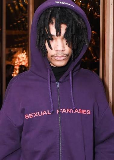 AW17 Vetements ‘Sexual Fantasies’ Hoodie