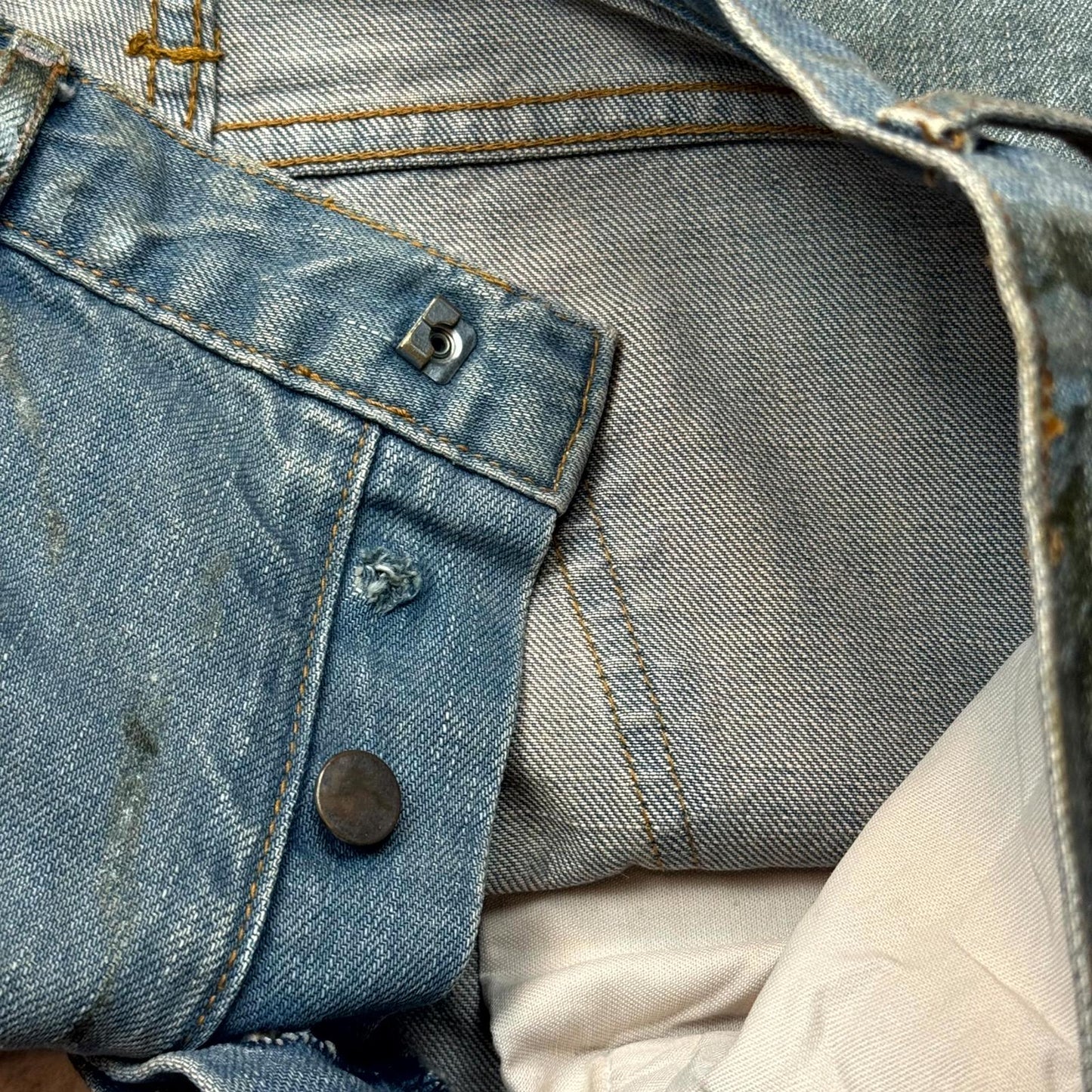 SS04 Dior Homme Waxed Bleu Clair Denim
