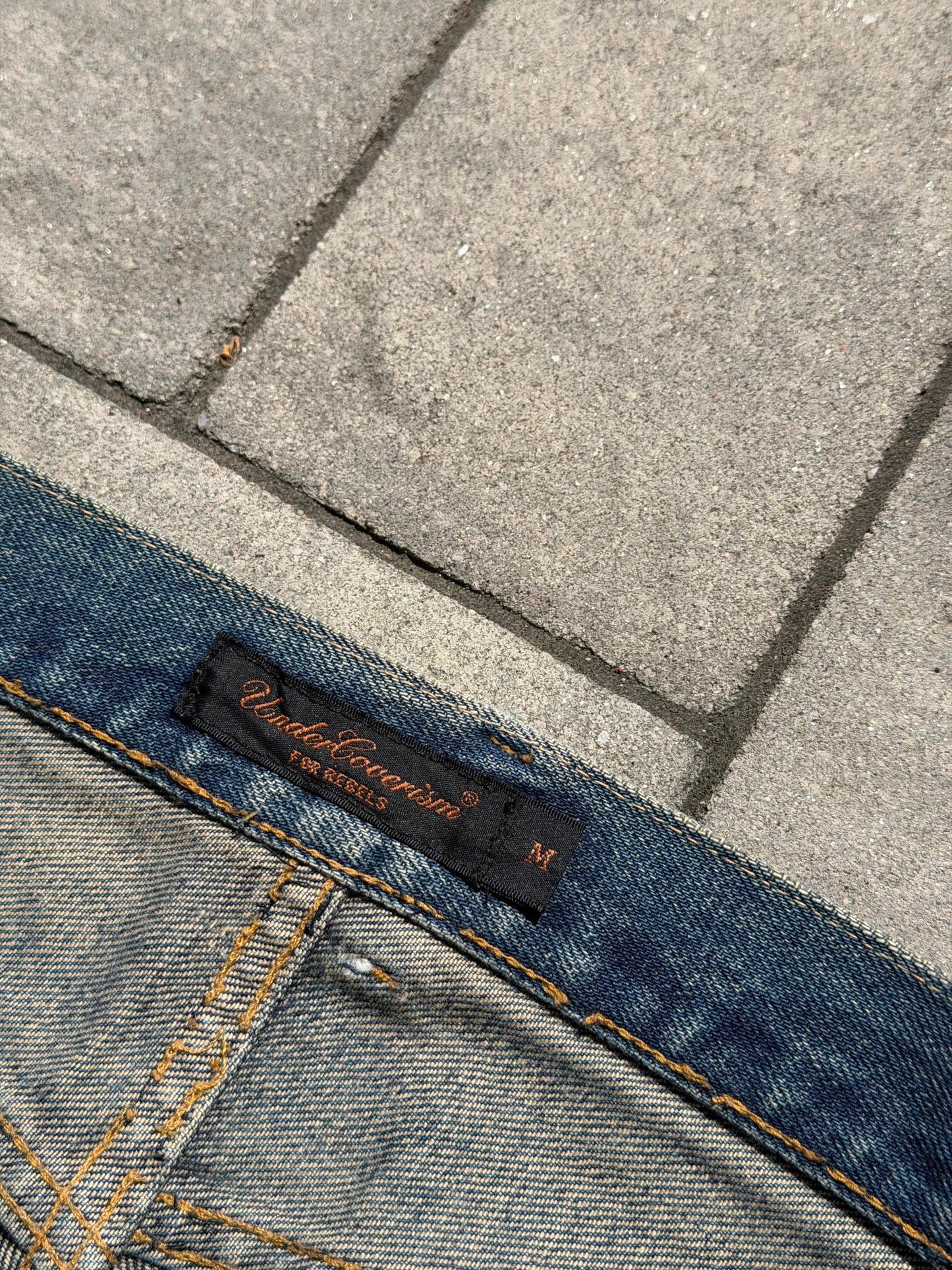 AW04 Undercover Red Yarn 68 Denim