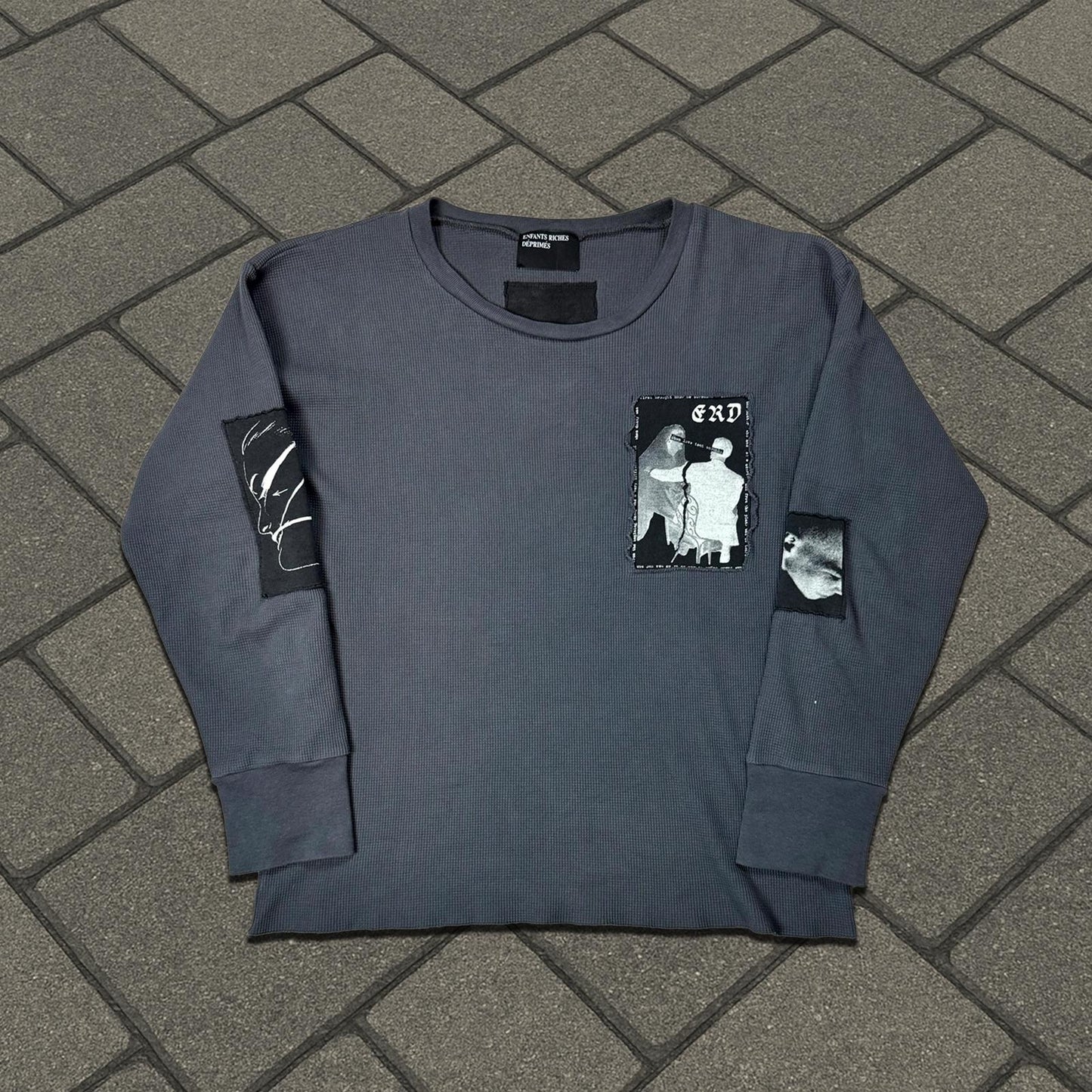 Enfants Riches Déprimés Assemblage Thermal