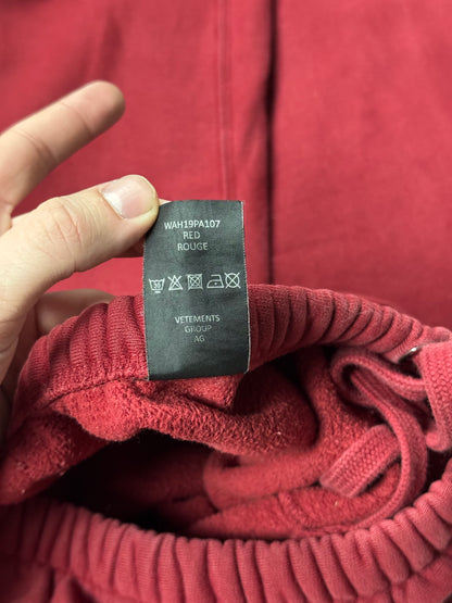 AW19 Vetements Red Spellout Sweatpants