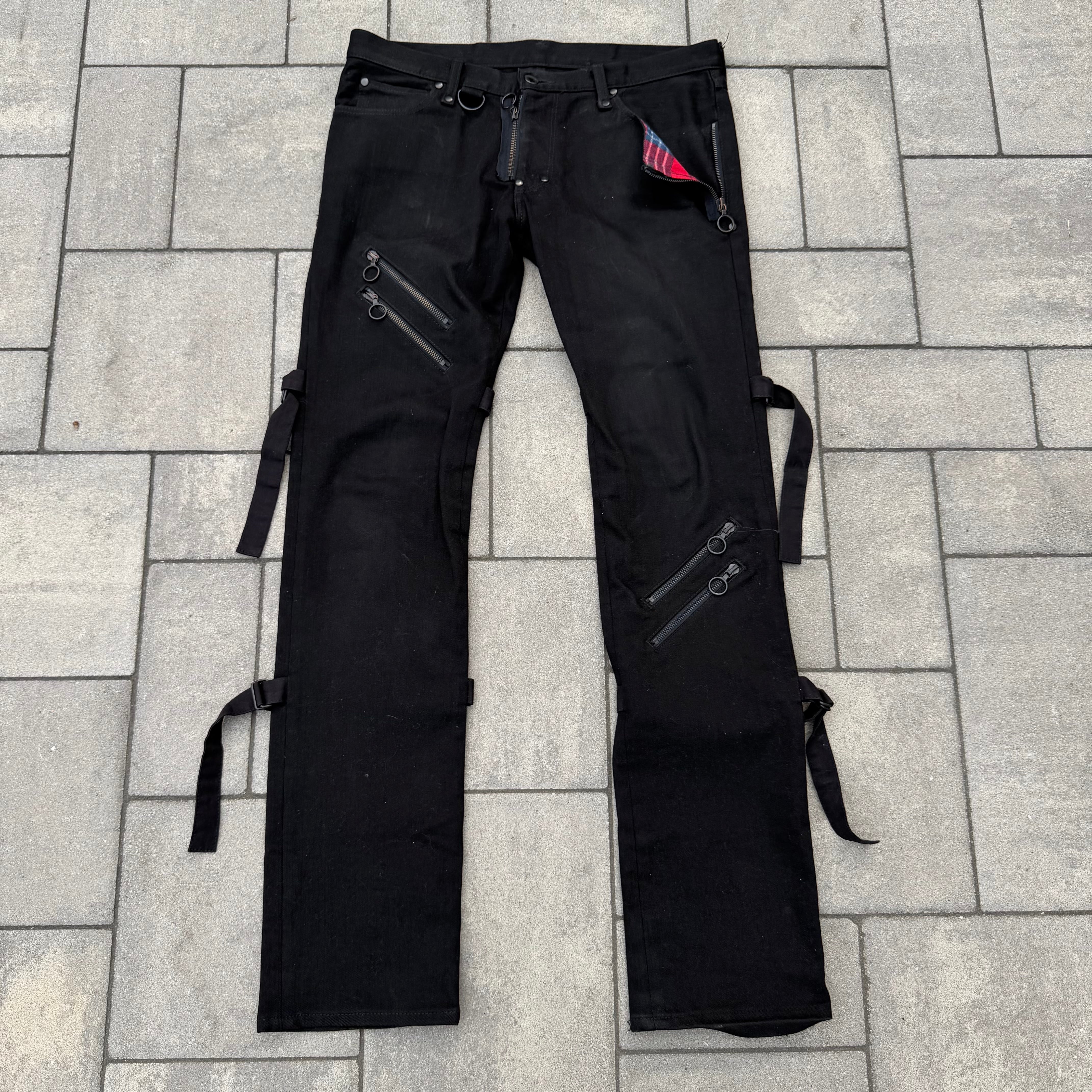 【PPFM】2009 Bondage Gimmick Denim SS05 Number Nine Bondage Pain Denim – Crybynoon Archive