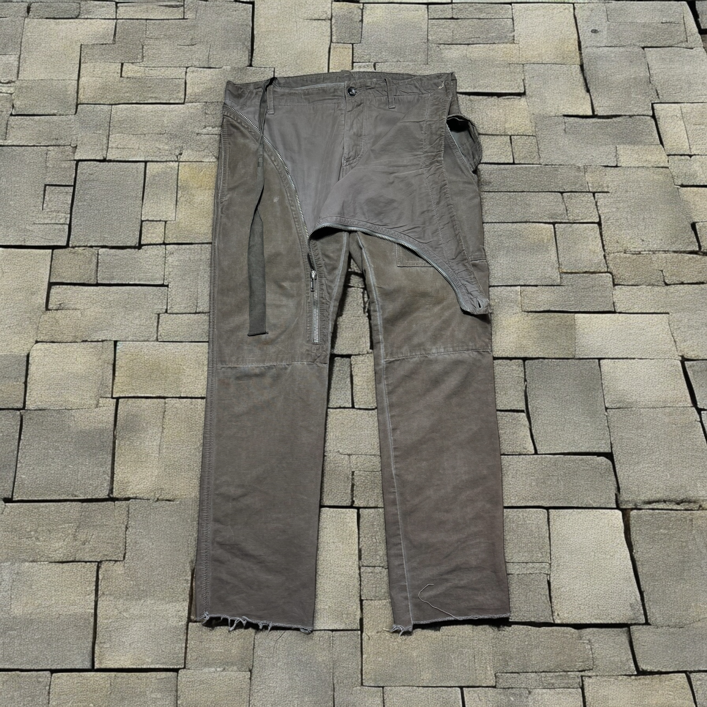 SS09 Rick Owens “Strutter” Grosgrain Aircuts