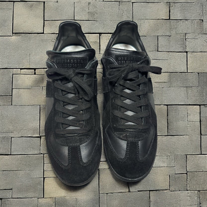 Maison Margiela Triple Black Gats