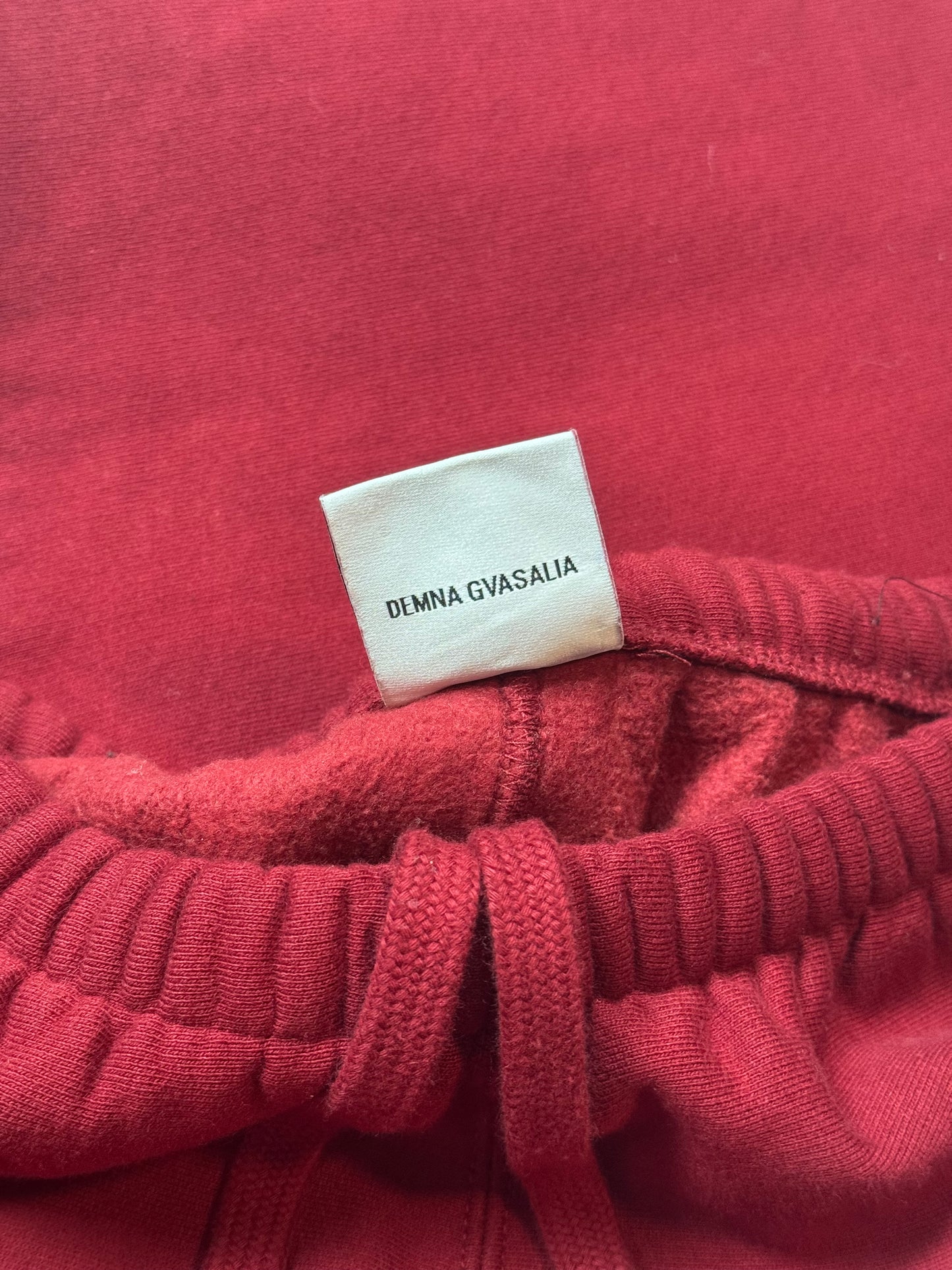 AW19 Vetements Red Spellout Sweatpants