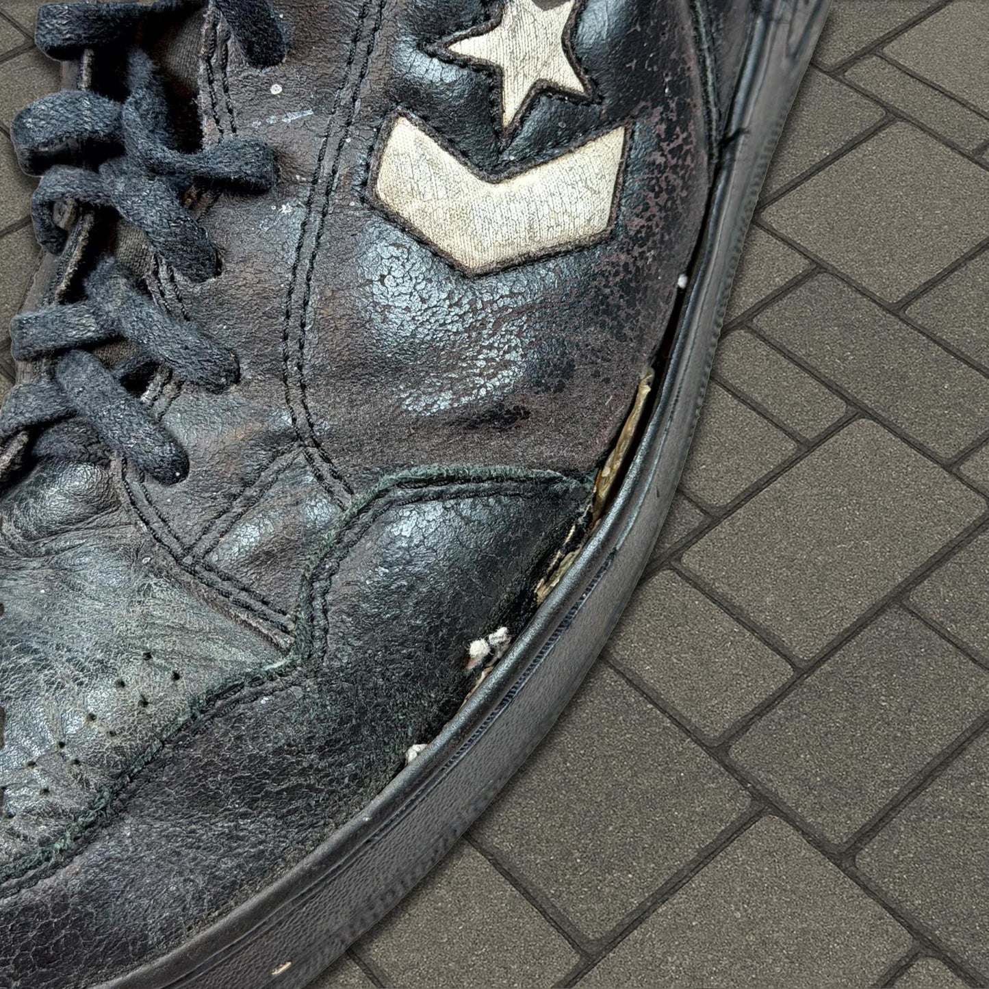 SS06 Number (N)ine Black Converse Weapon Sneakers