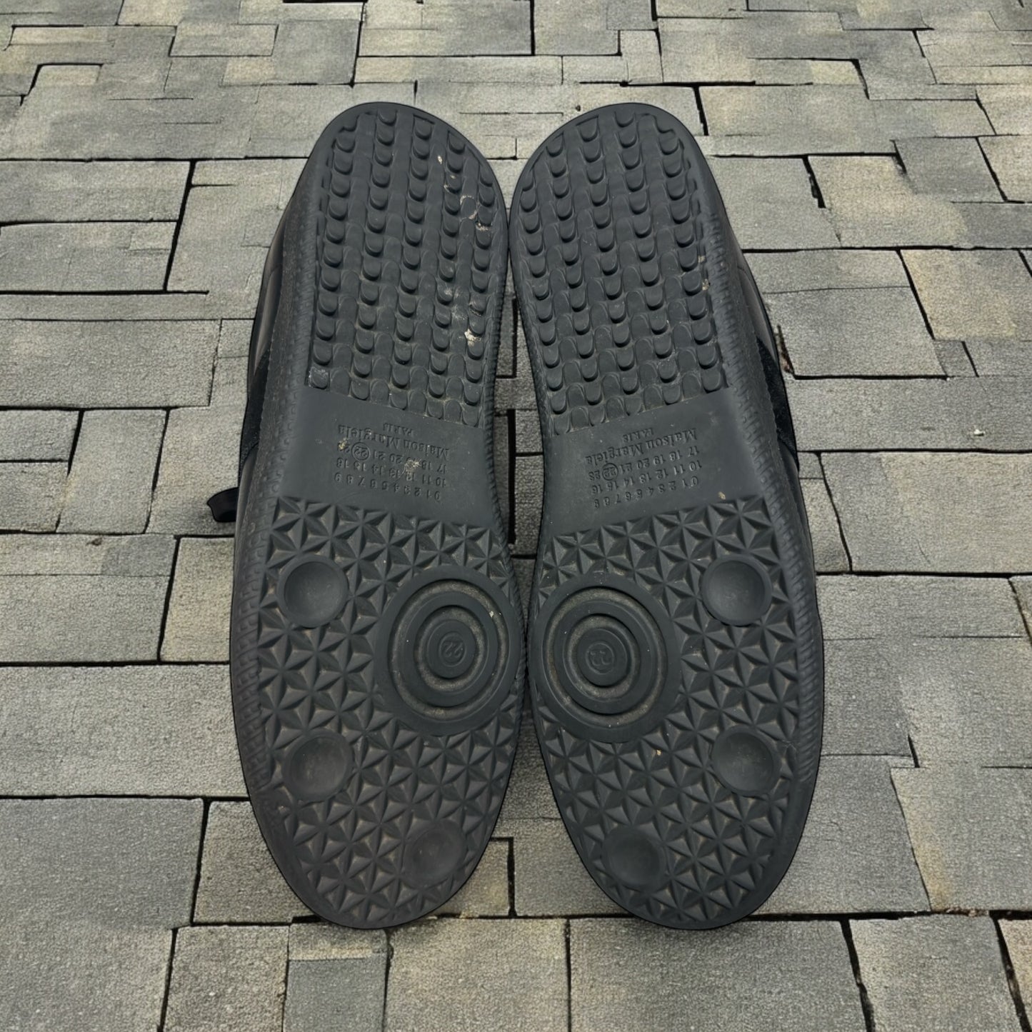 Maison Margiela Triple Black Gats
