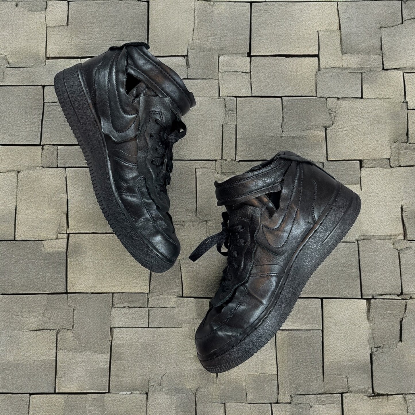 Comme Des Garçons Nike Mid Top Air Force One