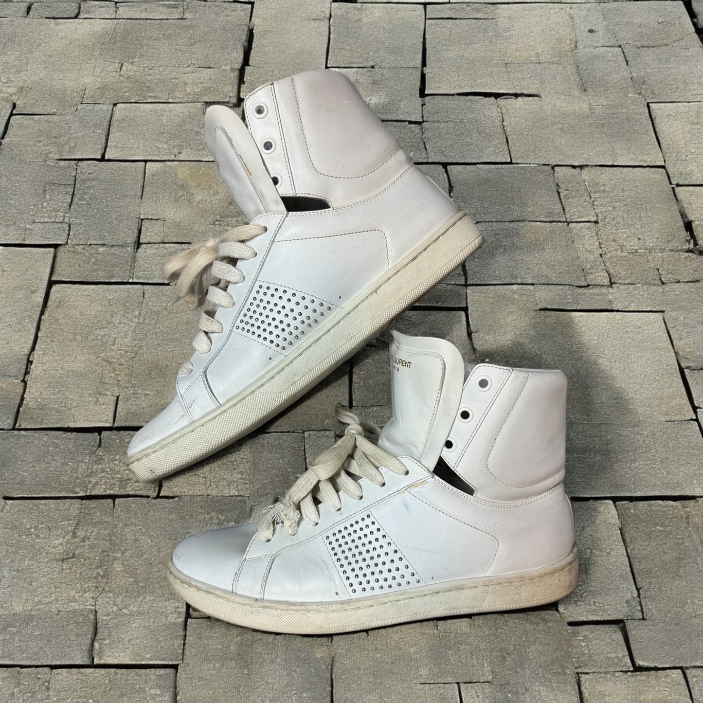 Saint Laurent SL/01H Hi Top Studded Sneakers