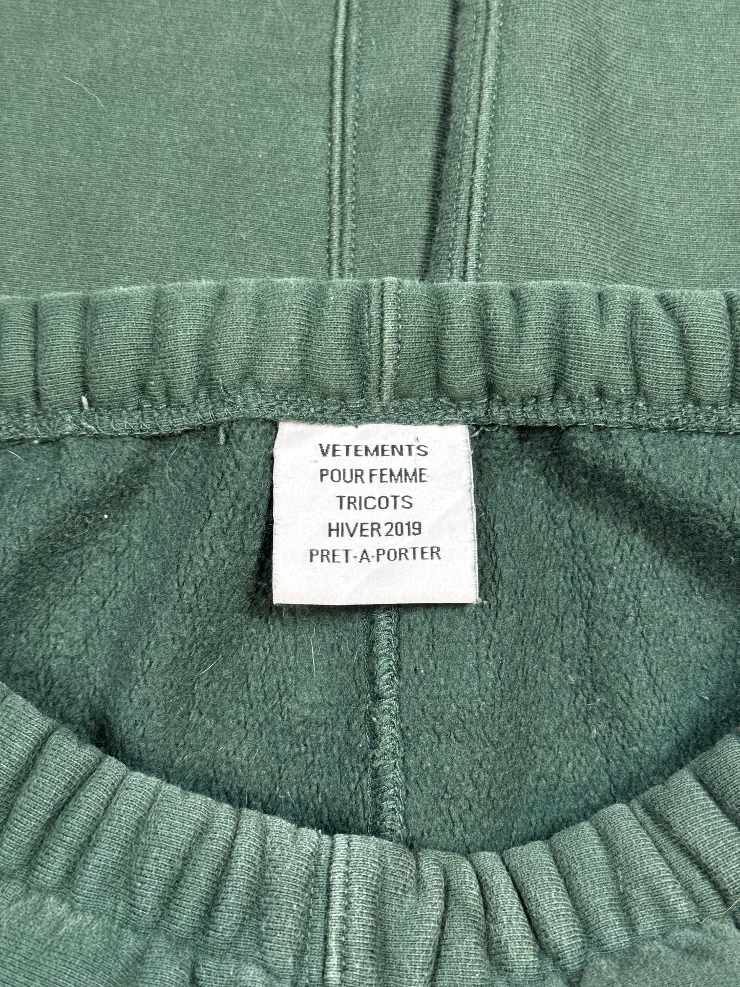 AW19 Vetements Green Spellout Sweatpants