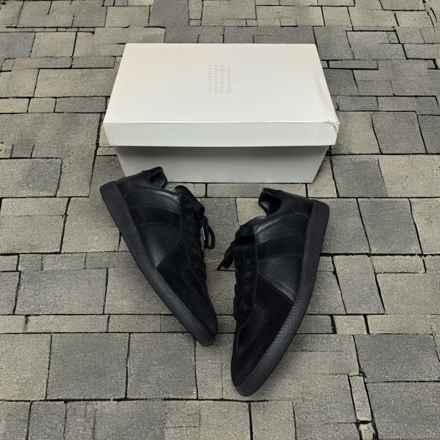 Maison Margiela Triple Black Gats