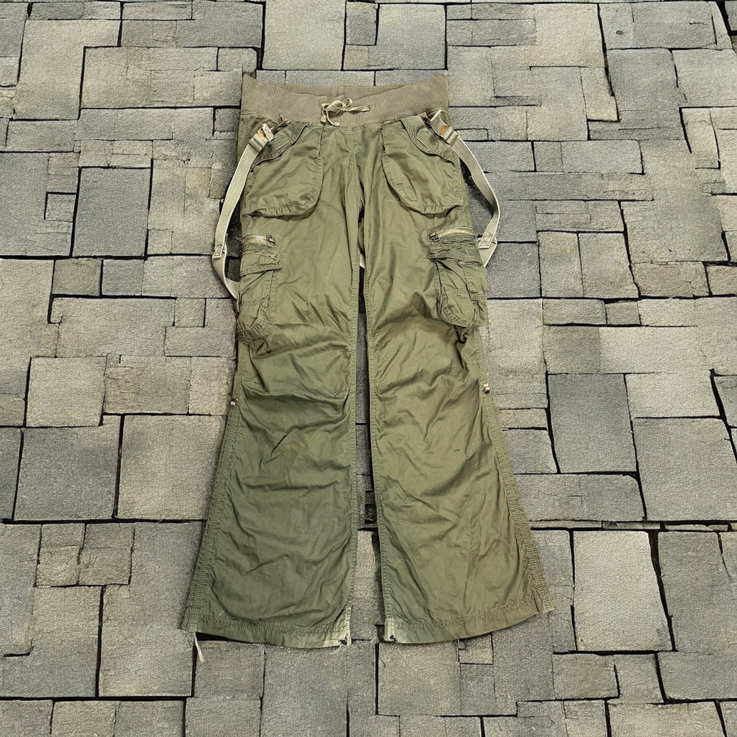 Goa Suspender Parachute Cargos
