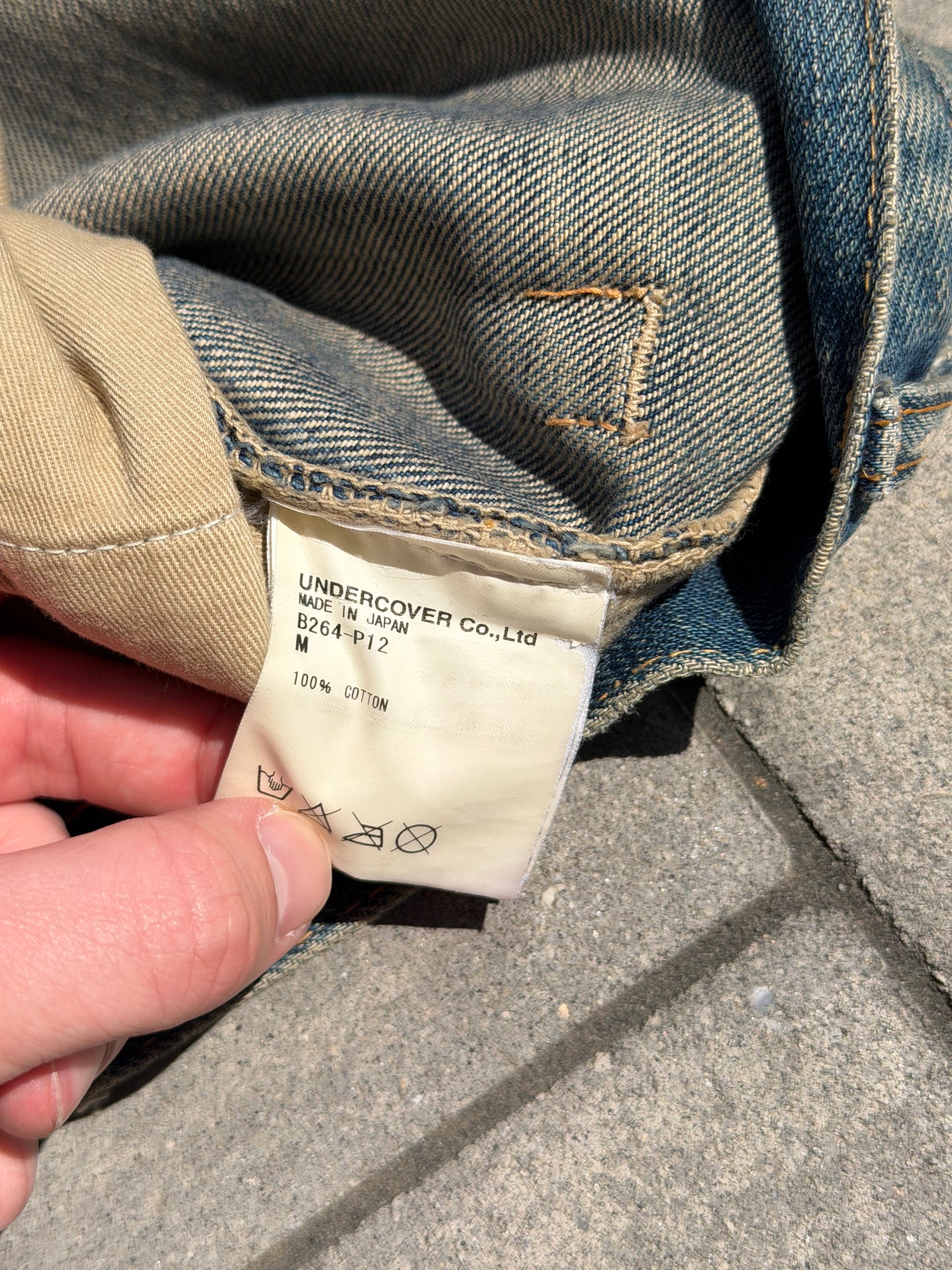 AW04 Undercover Red Yarn 68 Denim