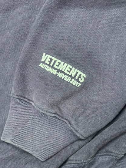 AW17 Vetements Unskinny Crewneck